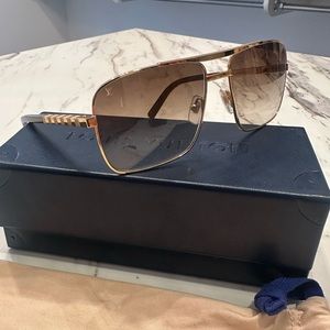 Authentic Louis Vuitton attitude sunglasses Z0259U